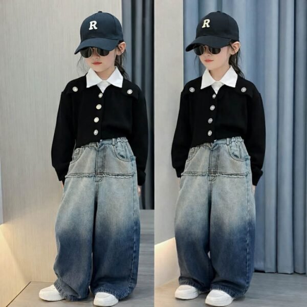 Ensemble boutonné fillettes.     #83